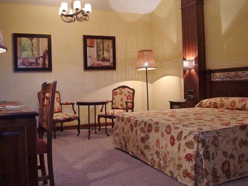 Hotel B Bou De 4*